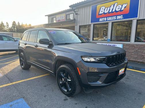 2023 Jeep Grand Cherokee Altitude