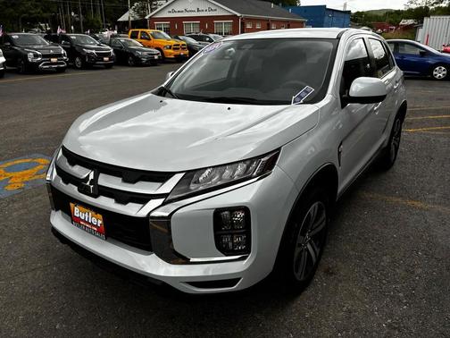 White Diamond 2024 Mitsubishi Outlander Sport 2.0 ES