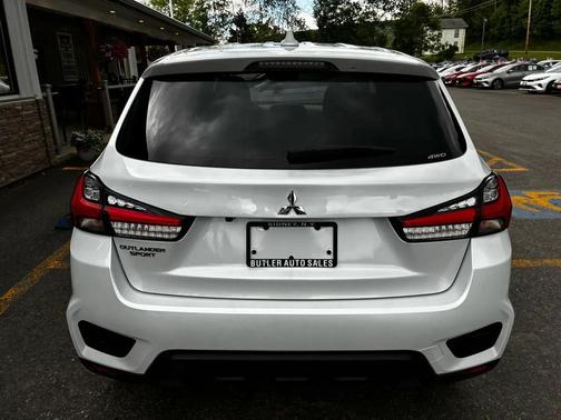 White Diamond 2024 Mitsubishi Outlander Sport 2.0 ES