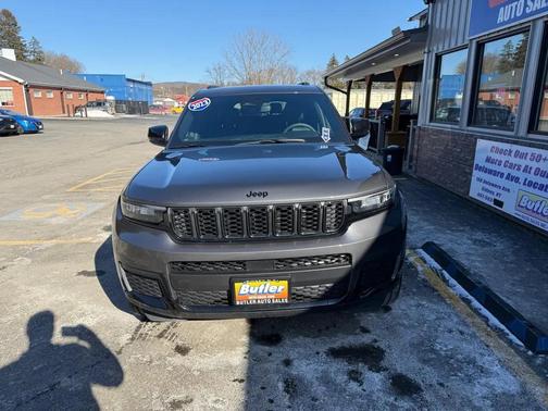 2023 Jeep Grand Cherokee L Altitude