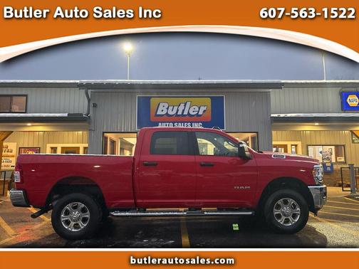 2024 RAM 2500 Big Horn Crew Cab 4x4 6'4' Box