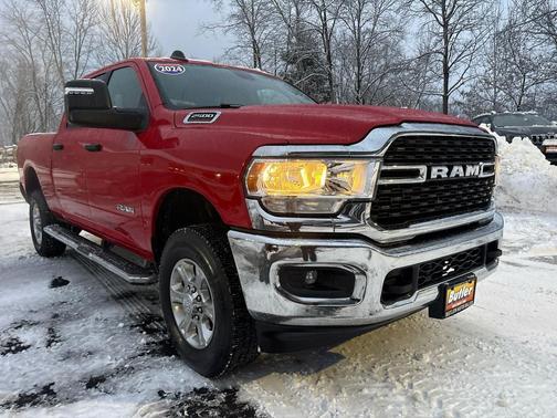 2024 RAM 2500 Big Horn Crew Cab 4x4 6'4' Box