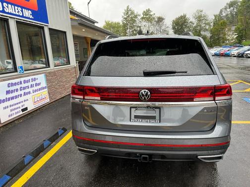 2024 Volkswagen Atlas 2.0T SE w/Technology 4MOTION
