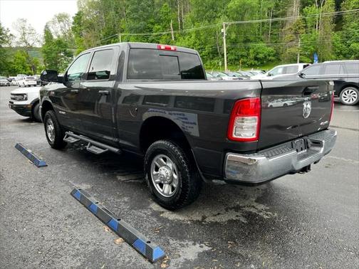 2019 RAM 2500 Tradesman Crew Cab 4x4 6'4' Box