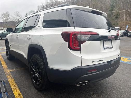 Summit White 2022 GMC Acadia AWD SLT