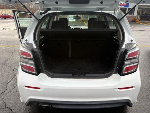 2017 Chevrolet Sonic LT