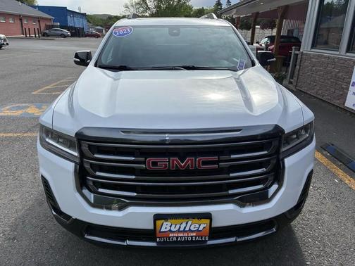 White 2023 GMC Acadia AWD AT4