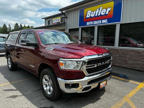 Delmonico Red Pearlcoat 2022 RAM 1500 Big Horn/Lone Star