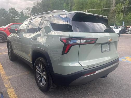 Cacti Green 2025 Chevrolet Equinox 1LT