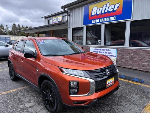 Sunshine Orange Metallic 2025 Mitsubishi Outlander Sport 2.0 ES