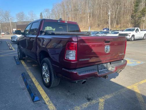 Maroon 2020 RAM 1500 Big Horn/Lone Star