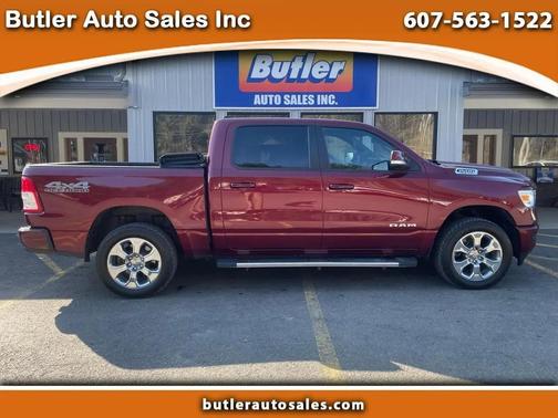 Maroon 2020 RAM 1500 Big Horn/Lone Star