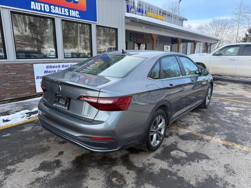 2024 Volkswagen Jetta 1.5T SE