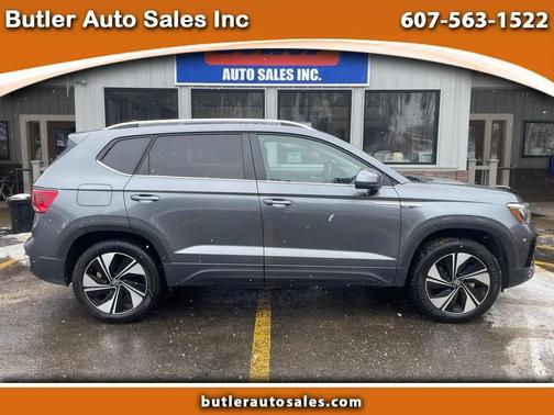 2024 Volkswagen Taos 1.5T SE