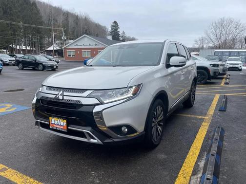 2020 Mitsubishi Outlander SEL