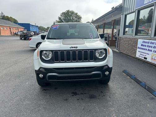 2023 Jeep Renegade Upland