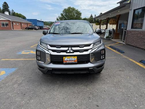 Mercury Gray Metallic 2025 Mitsubishi Outlander Sport 2.0 ES