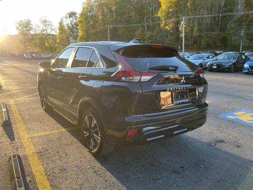2024 Mitsubishi Eclipse Cross SE