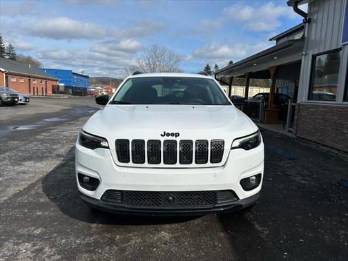 2023 Jeep Cherokee Latitude Lux