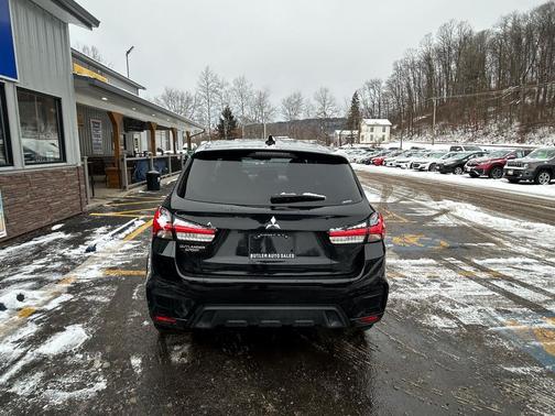 2024 Mitsubishi Outlander Sport 2.0 ES