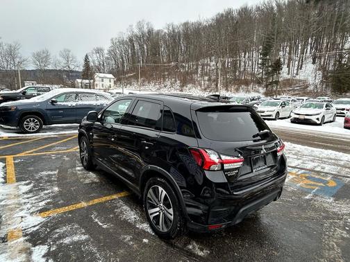 2024 Mitsubishi Outlander Sport 2.0 ES