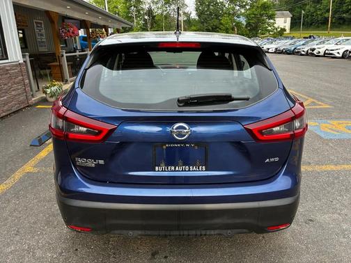 Caspian Blue Metallic 2021 Nissan Rogue Sport S