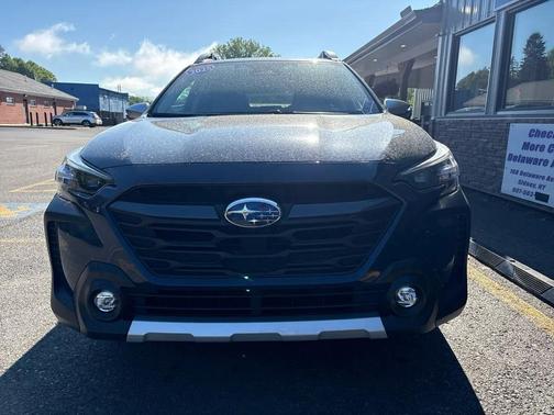 Cosmic Blue Pearl 2025 Subaru Outback Touring XT