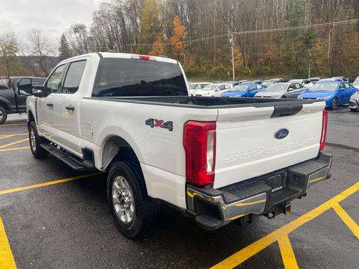 2024 Ford F-250 XLT