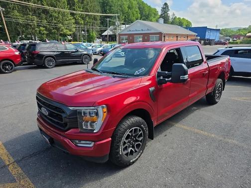 Rapid Red Metallic Tinted Clearcoat 2021 Ford F-150 XLT