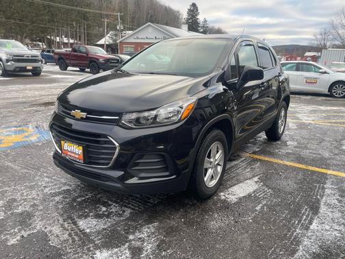 2022 Chevrolet Trax LS