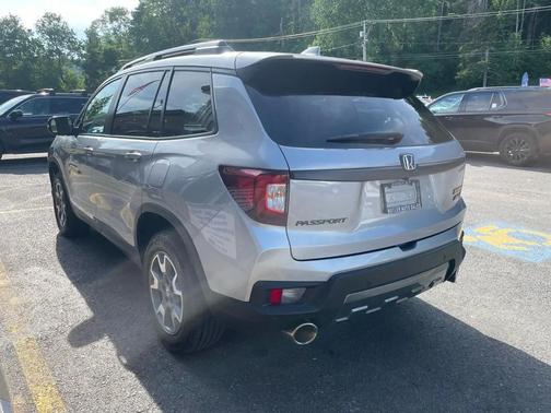 Sonic Gray Pearl 2023 Honda Passport AWD TrailSport