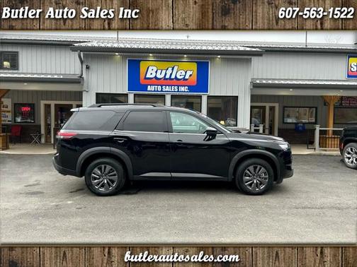 2024 Nissan Pathfinder SV 4WD