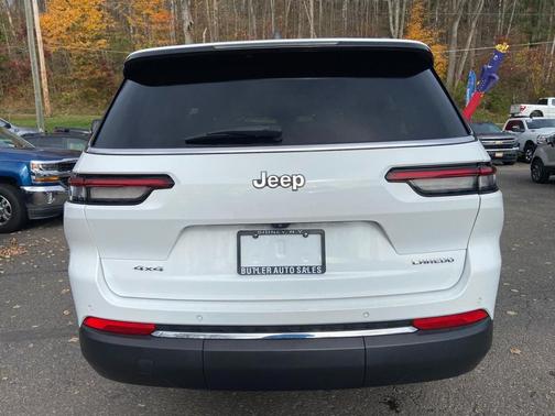 2023 Jeep Grand Cherokee L Laredo