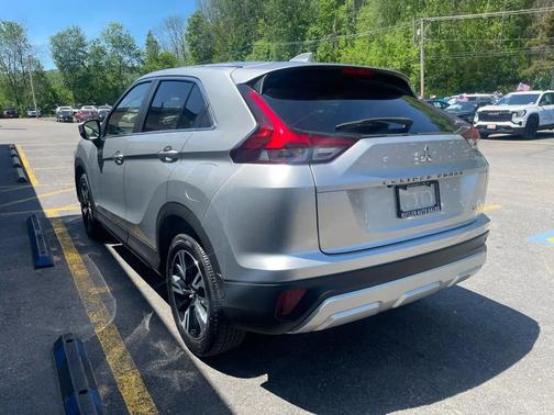 Alloy Silver Metallic 2024 Mitsubishi Eclipse Cross SE