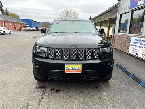 2017 Jeep Grand Cherokee Altitude