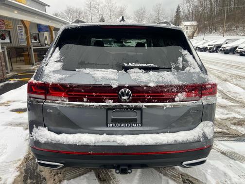 2024 Volkswagen Atlas 2.0T SE w/Technology 4MOTION