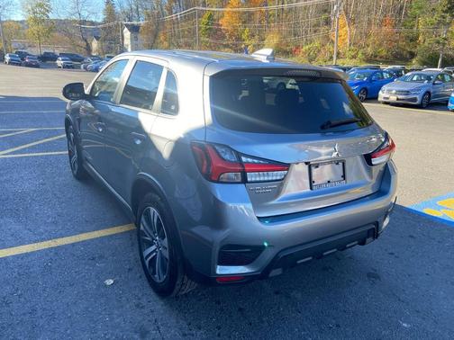 2024 Mitsubishi Outlander Sport 2.0 ES