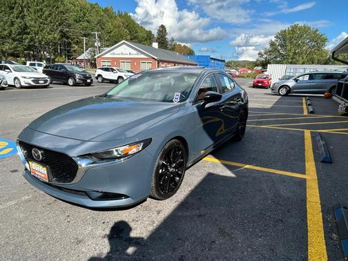 2023 Mazda Mazda3 AWD w/Preferred Package