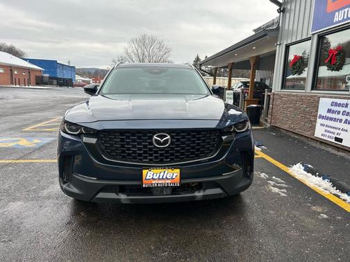 2025 Mazda CX-50 2.5 S Preferred Package