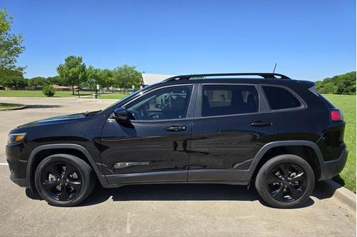 2020 Jeep Cherokee Altitude