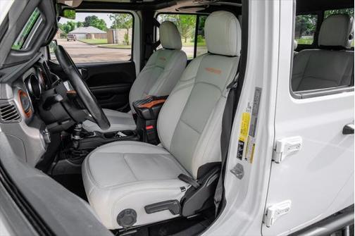 2020 Jeep Gladiator Mojave 4X4