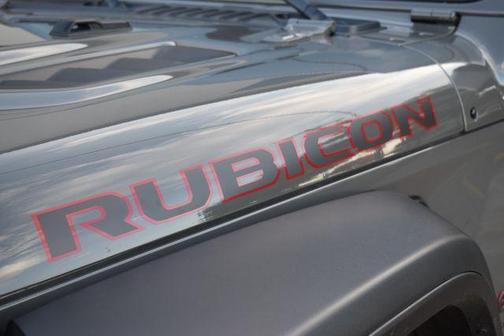 Photo 5 of 55 of 2021 Jeep Wrangler Rubicon