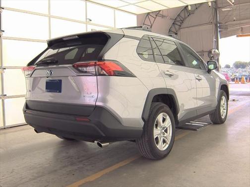 2021 Toyota RAV4 Hybrid LE