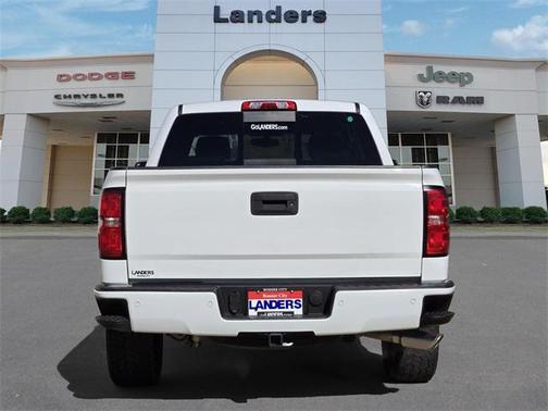 2018 Chevrolet Silverado 1500 2LT