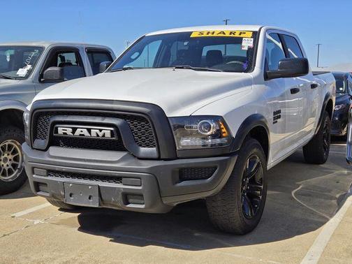 2024 RAM 1500 Classic Warlock Crew Cab 4x2 5'7' Box