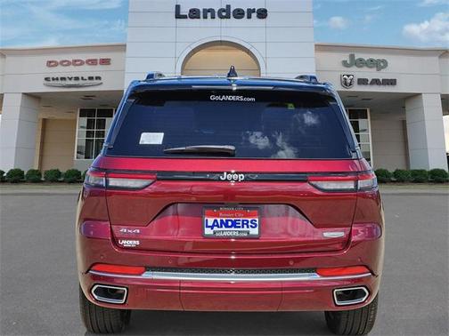 2025 Jeep Grand Cherokee Summit