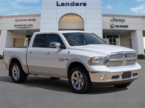 2016 RAM 1500 Laramie