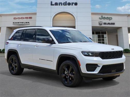 2024 Jeep Grand Cherokee Altitude