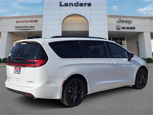 2026 Chrysler Pacifica Limited