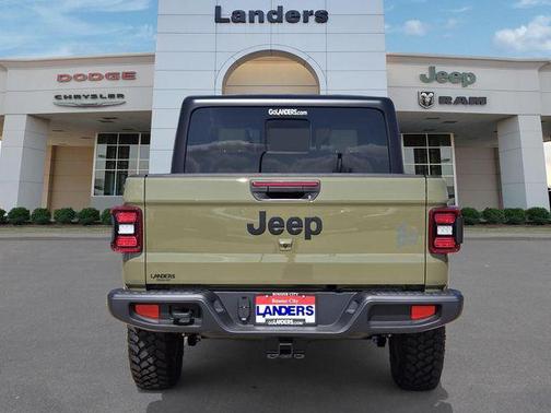 2026 Jeep Gladiator Sport